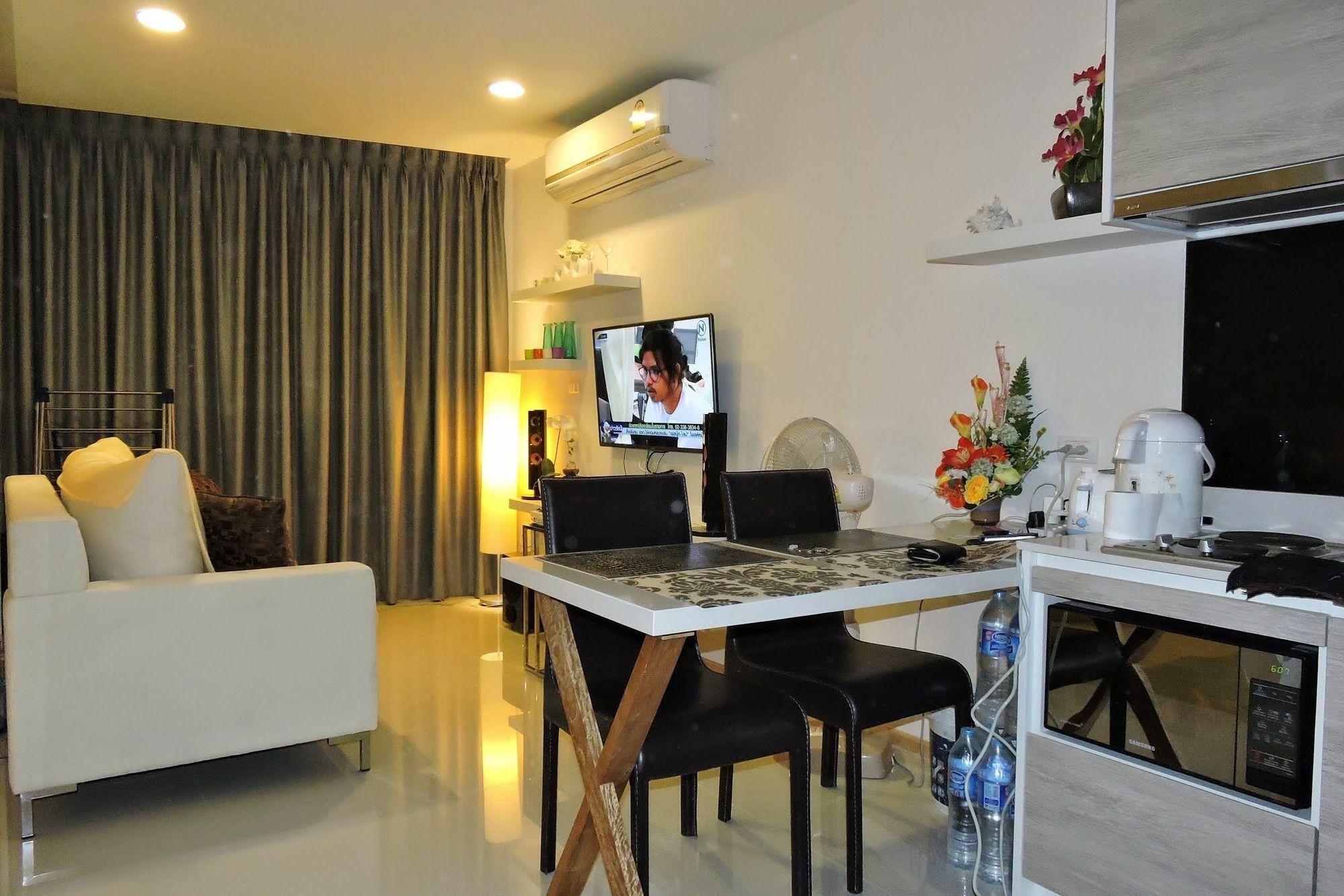 Acqua - 100 Meters From Jomtien Beach Pattaya Exterior photo